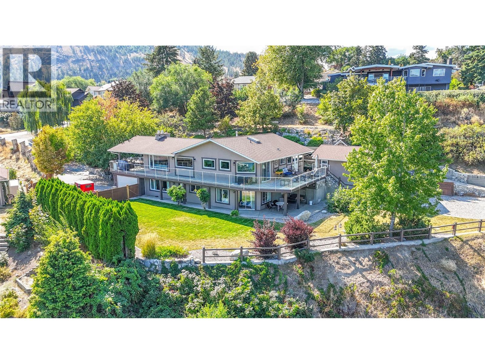 6318 Faircrest Street, Summerland