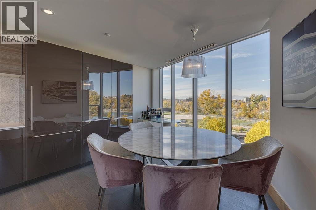 Single Family House for Sale in    Avenue SW Eau Claire Calgary 