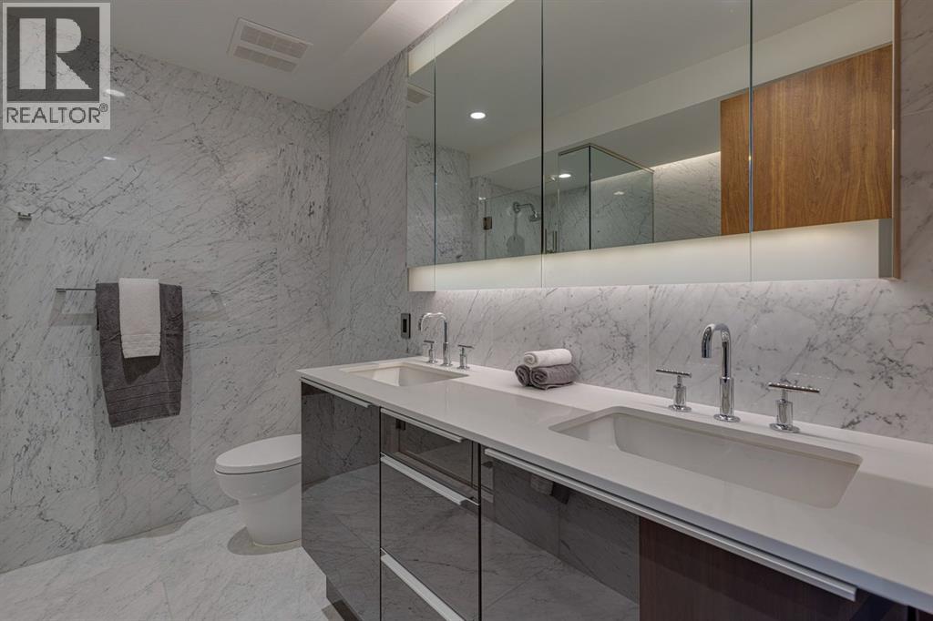 Single Family House for Sale in    Avenue SW Eau Claire Calgary 