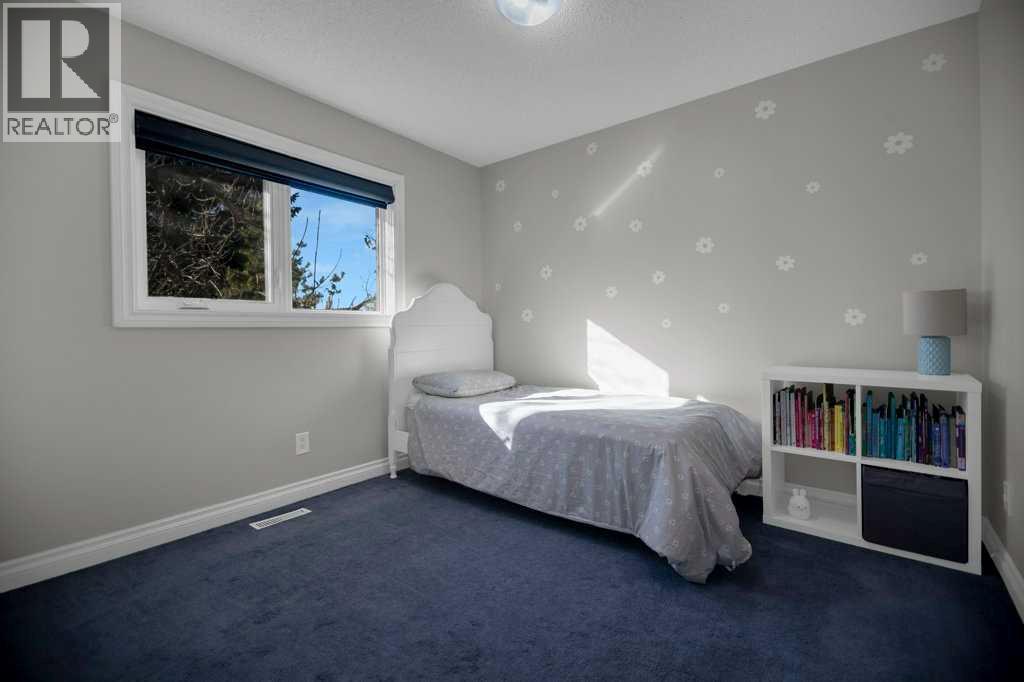 Single Family House 4 Level for Sale in  Mckerrell Crescent SE McKenzie Lake Calgary 