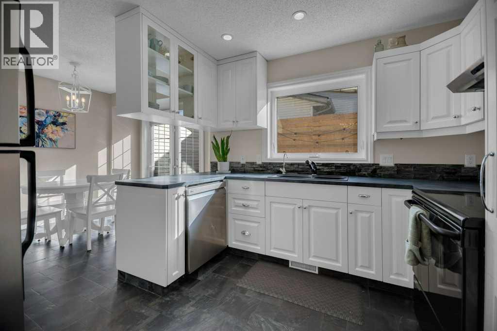 Single Family House 4 Level for Sale in  Mckerrell Crescent SE McKenzie Lake Calgary 