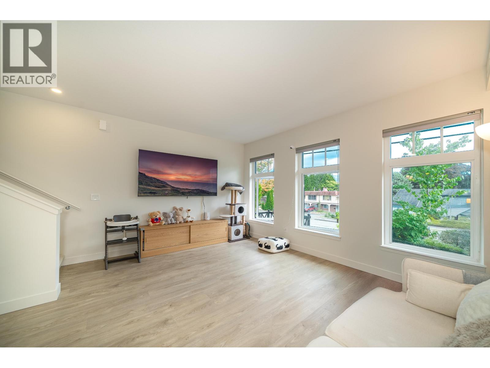 2 9399 NO.2 ROAD, Richmond