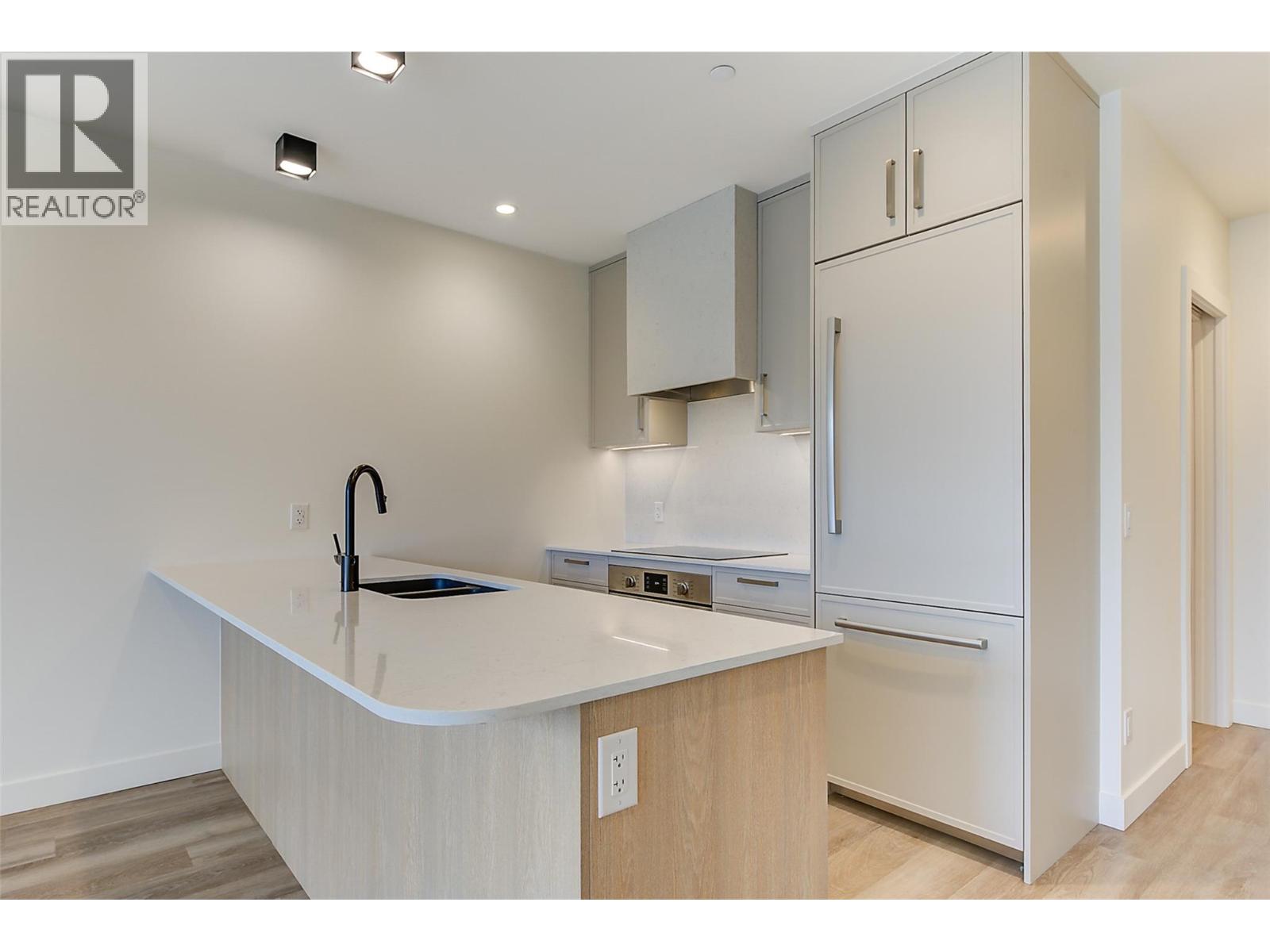 #1003 3340 LAKESHORE ROAD LOT# SL 134 - 25