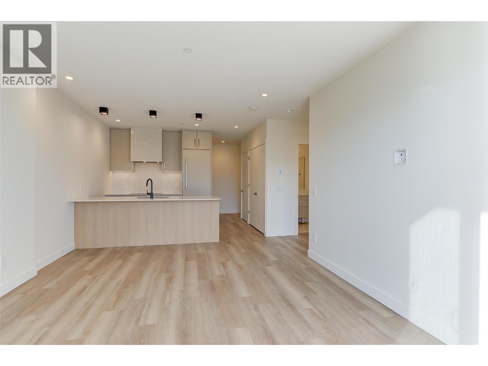 #1003 3340 LAKESHORE ROAD LOT# SL 134 - 26