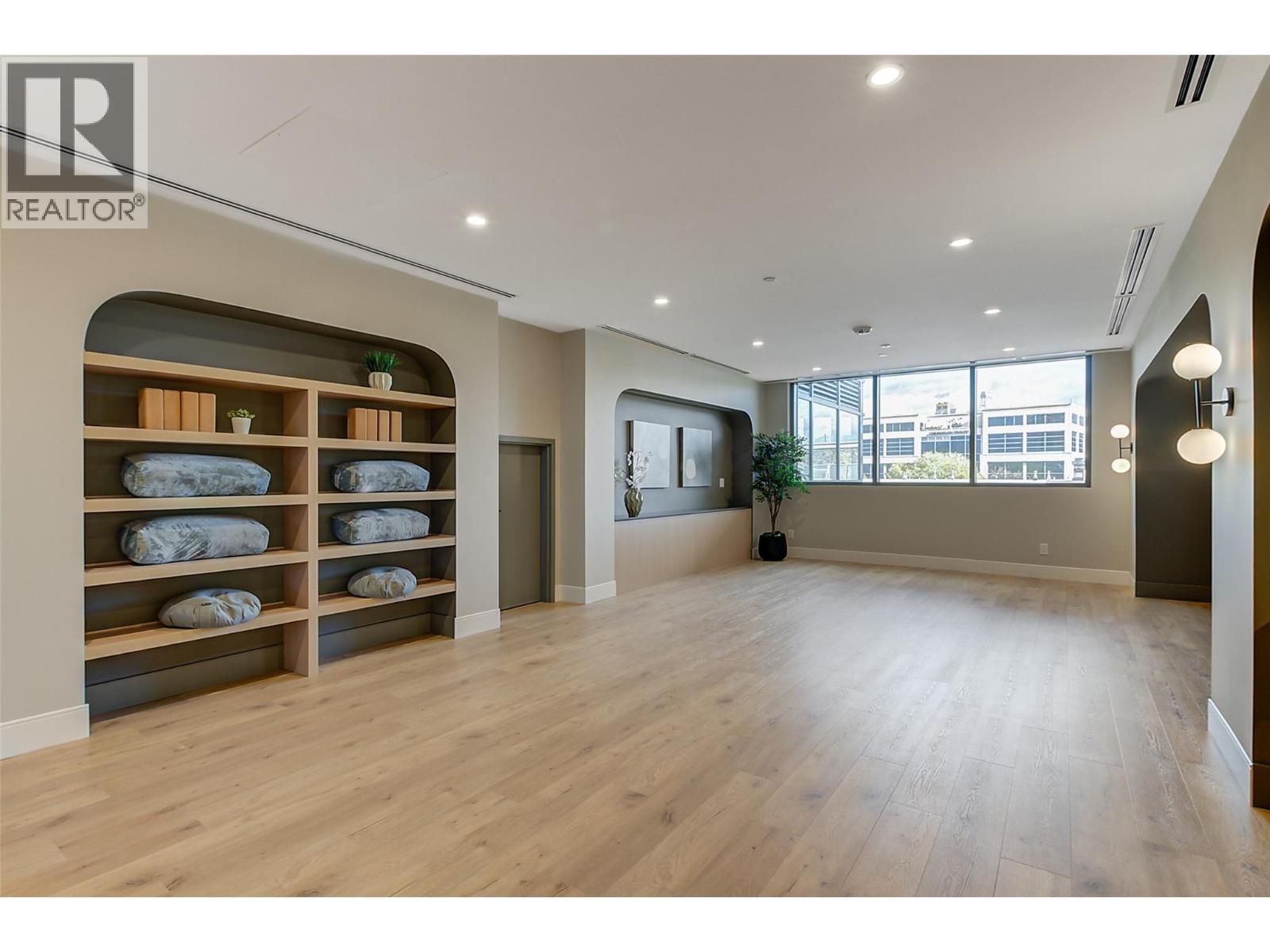 #1003 3340 LAKESHORE ROAD LOT# SL 134 - 70