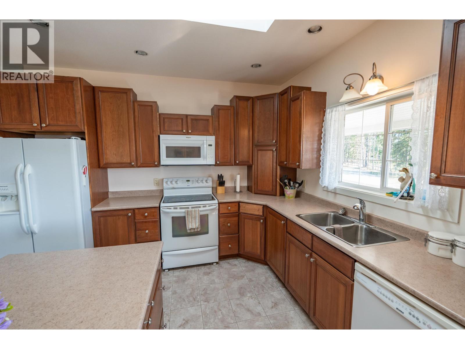 22 VALLEY ROAD, Williams Lake