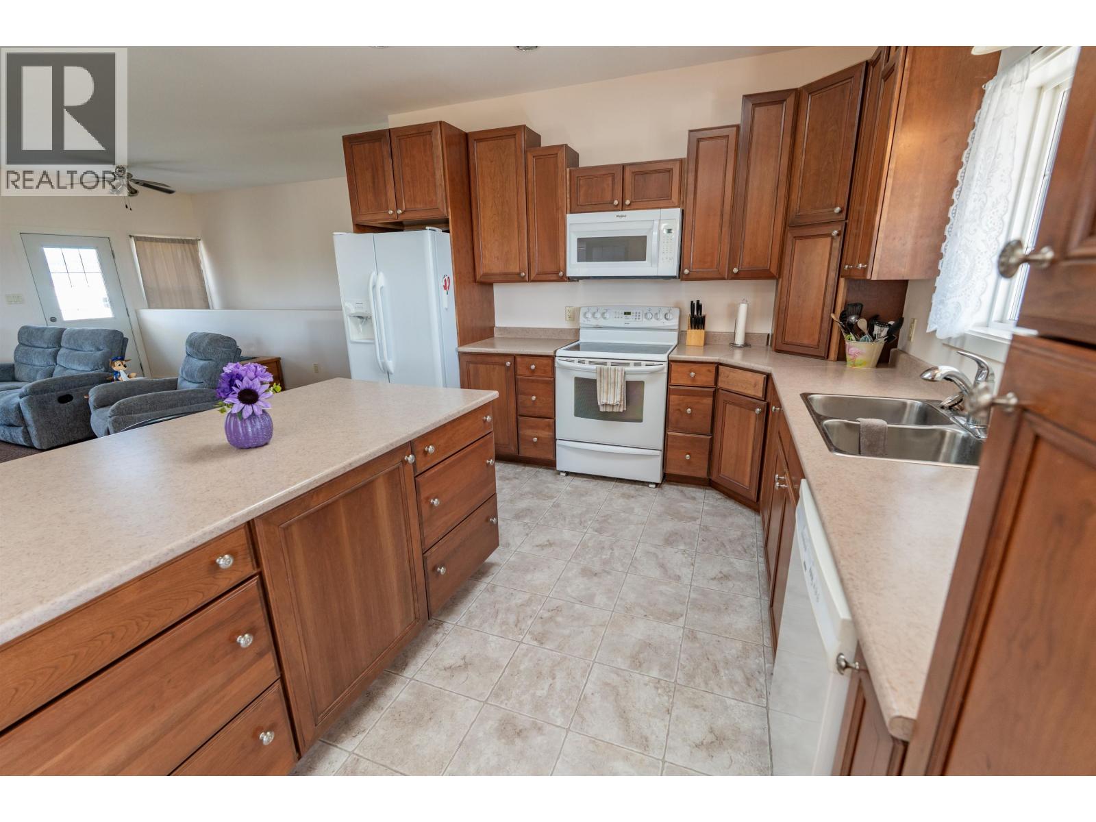 22 VALLEY ROAD, Williams Lake