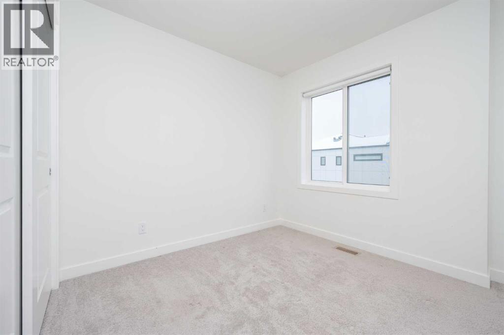 Single Family House for Sale in    Avenue SE Belvedere Calgary 