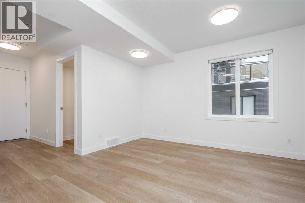 Single Family House for Sale in    Avenue SE Belvedere Calgary 