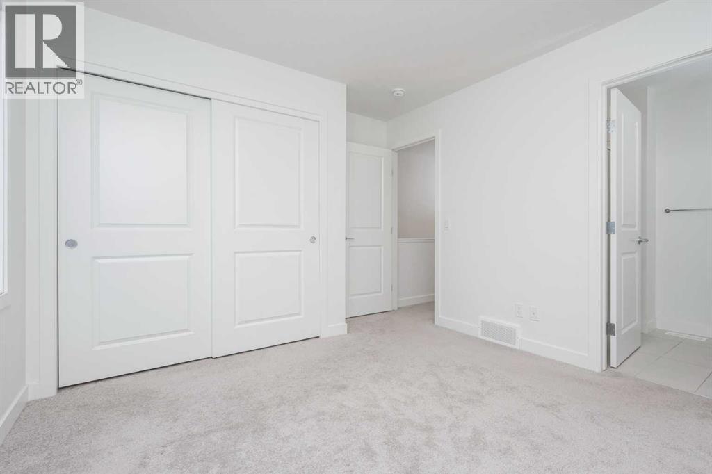 Single Family House for Sale in    Avenue SE Belvedere Calgary 