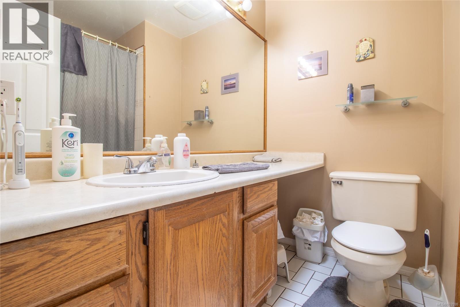  37138 Galleon Way, Pender Island