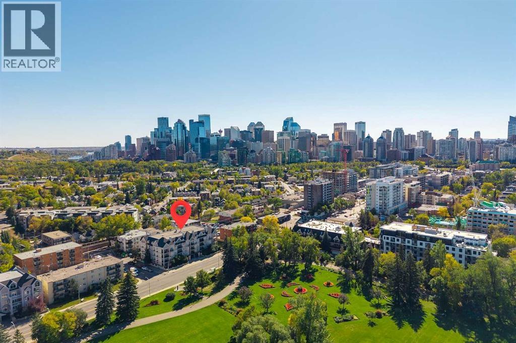 Single Family House for Sale in    Street NW Sunnyside Calgary 