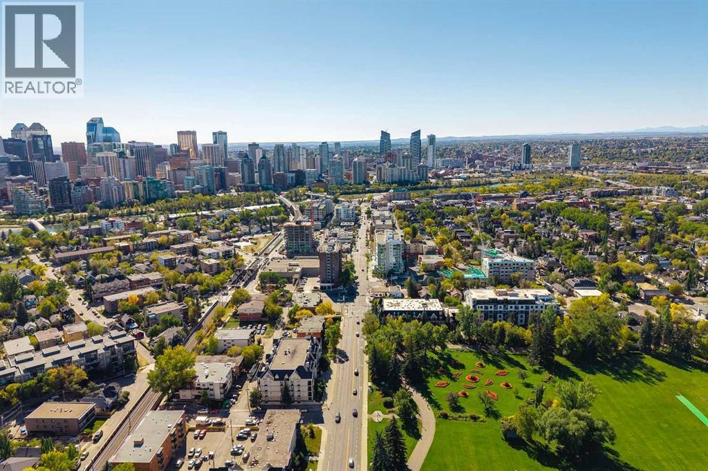 Single Family House for Sale in    Street NW Sunnyside Calgary 