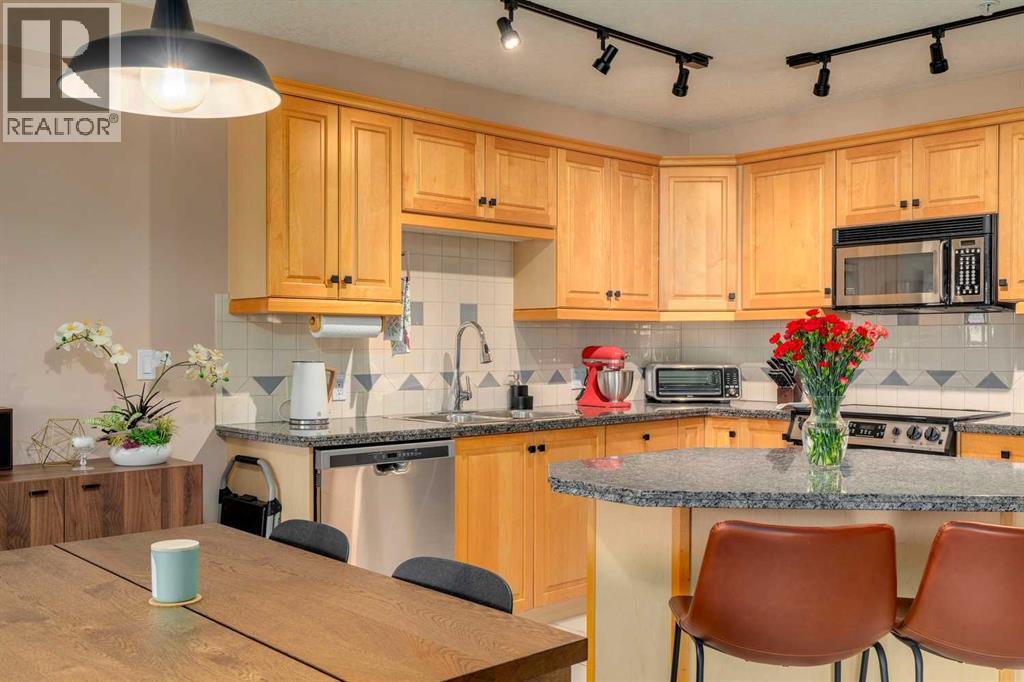 Single Family House for Sale in    Street NW Sunnyside Calgary 