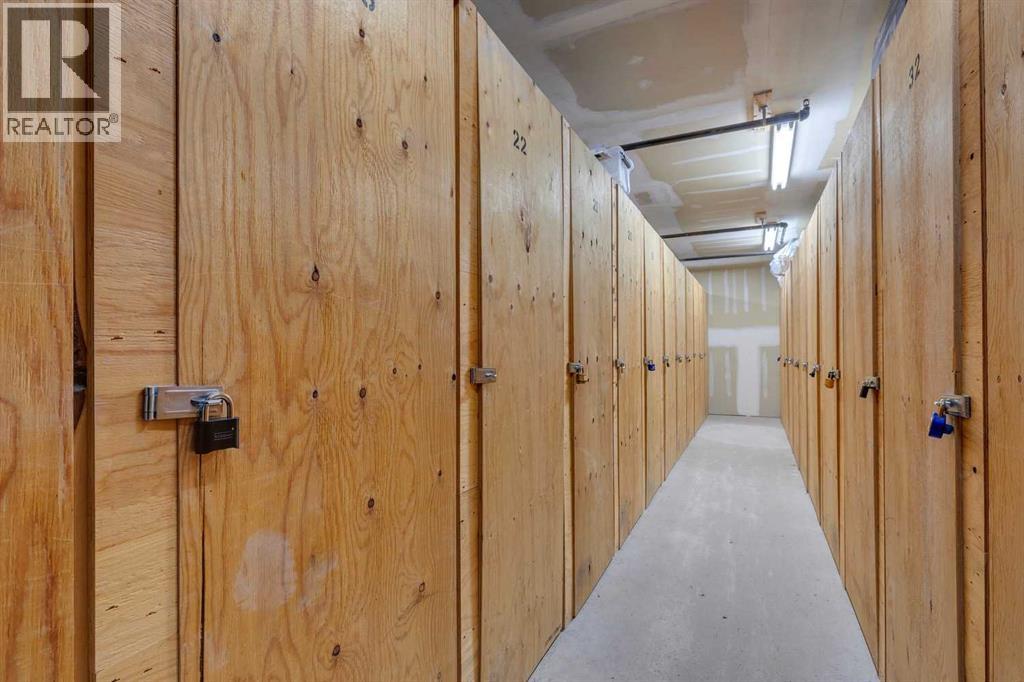 Single Family House for Sale in    Street NW Sunnyside Calgary 