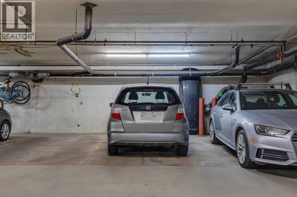 Single Family House for Sale in    Street NW Sunnyside Calgary 