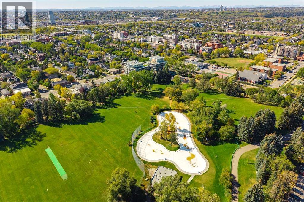 Single Family House for Sale in    Street NW Sunnyside Calgary 