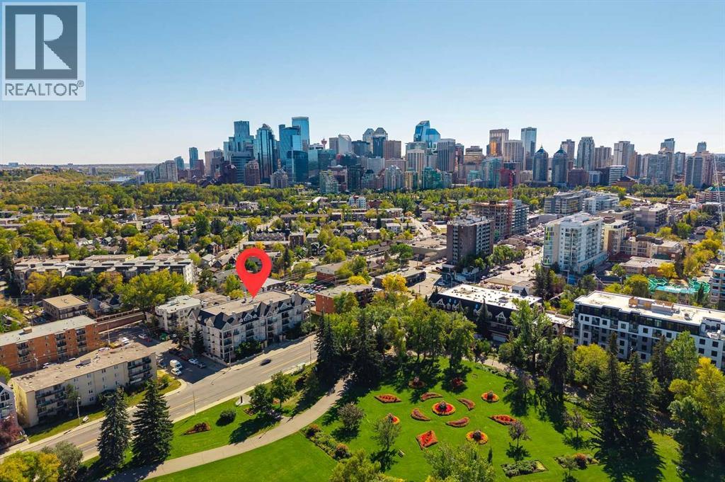 Single Family House for Sale in    Street NW Sunnyside Calgary 