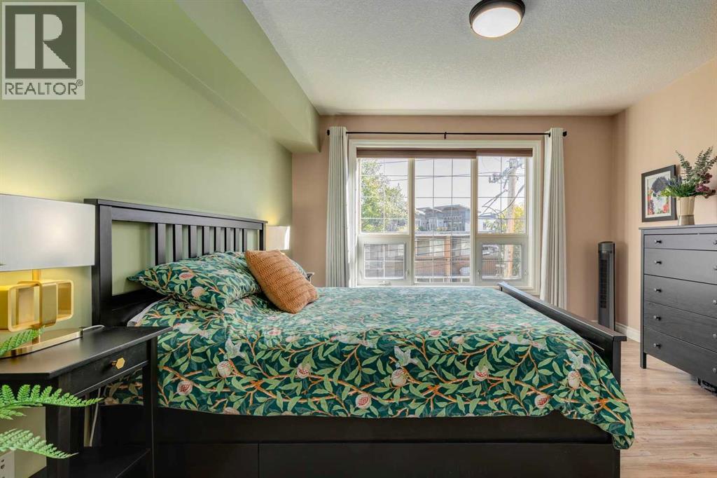 Single Family House for Sale in    Street NW Sunnyside Calgary 