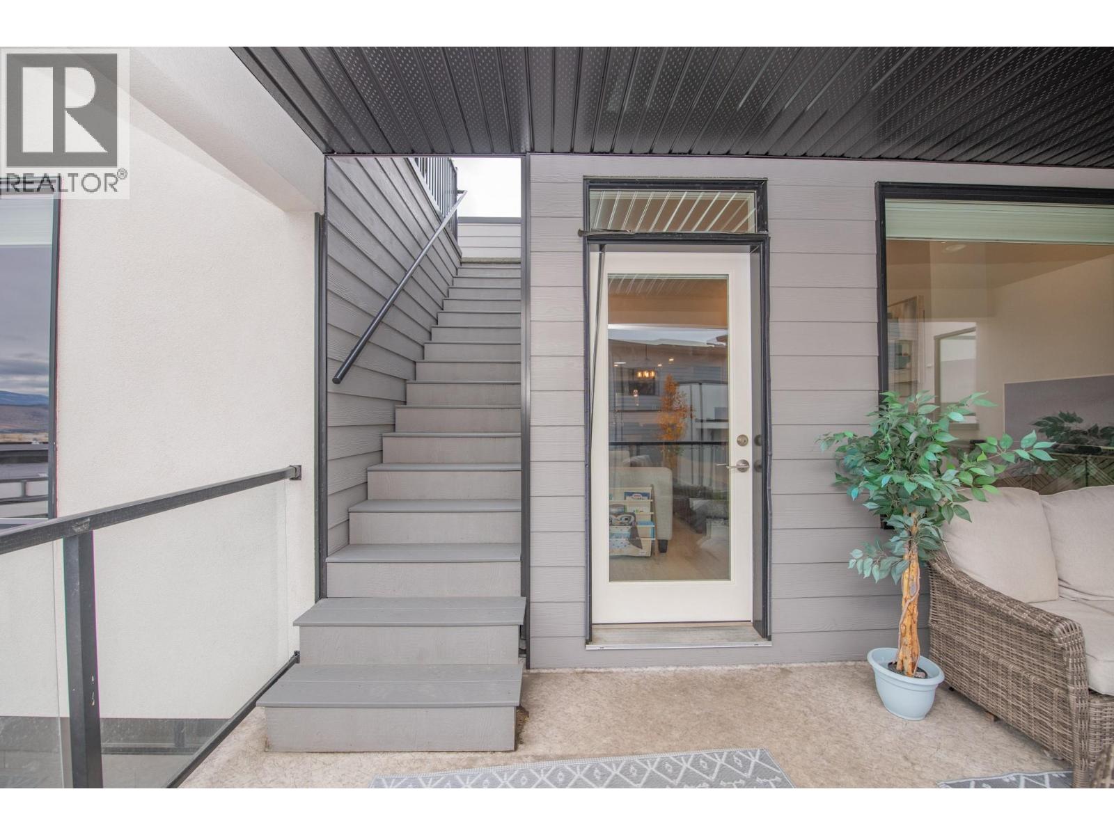 23 900 Mt. Ida Drive, Vernon