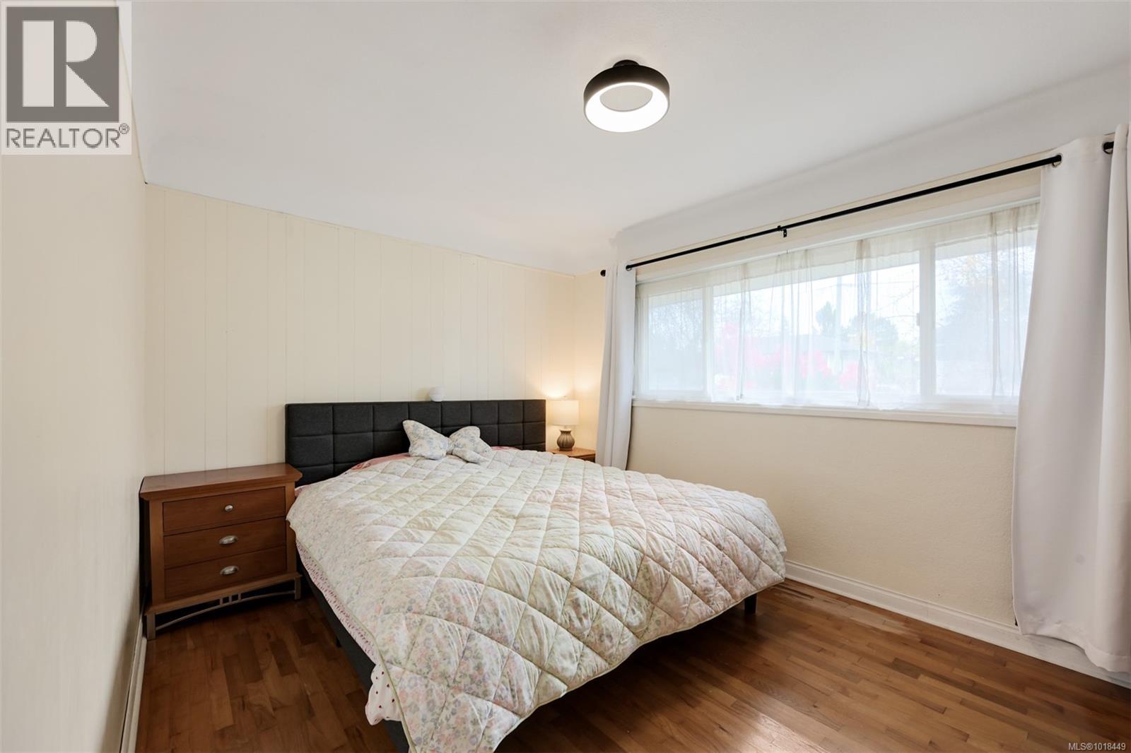  1680 Sheridan Avenue, Saanich