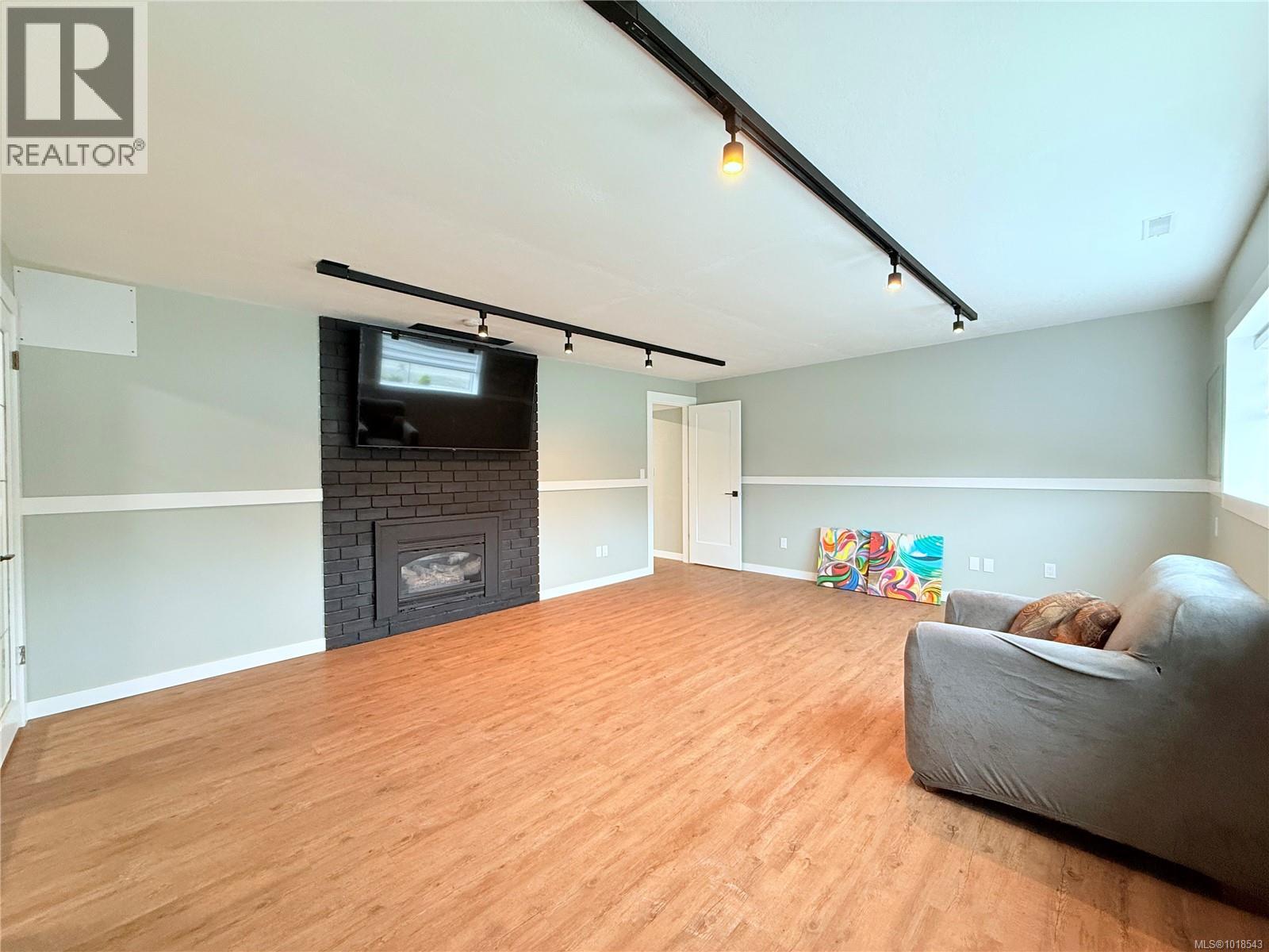 1154 GALERNO RD - 28