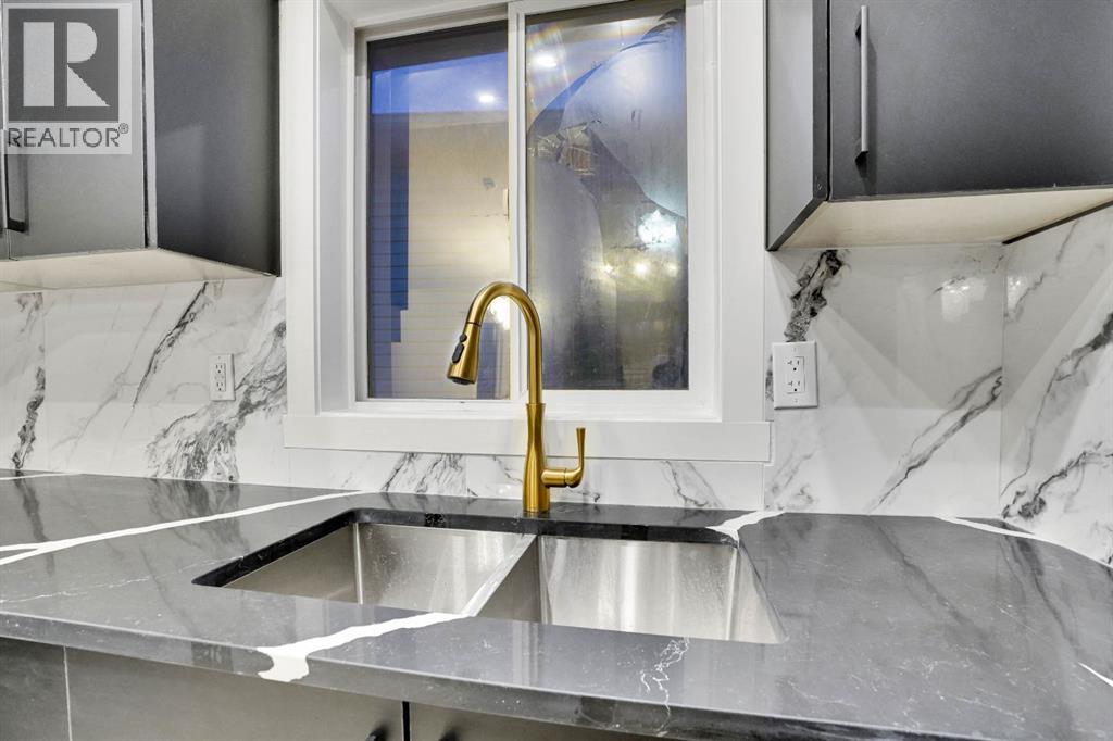 Single Family House 4 Level for Sale in  Harvest Rose Circle NE Harvest Hills Calgary 