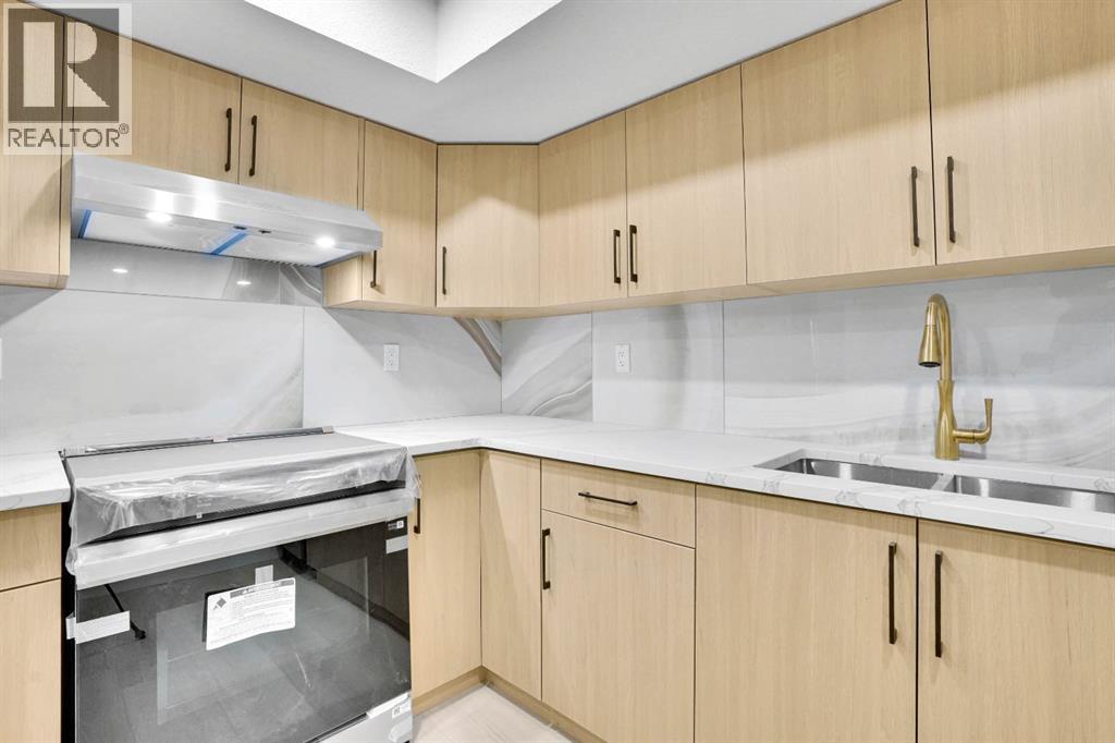 Single Family House 4 Level for Sale in  Harvest Rose Circle NE Harvest Hills Calgary 