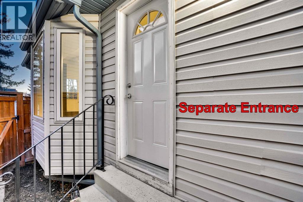 Single Family House 4 Level for Sale in  Harvest Rose Circle NE Harvest Hills Calgary 