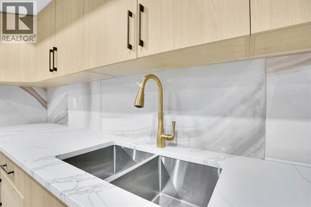 Single Family House 4 Level for Sale in  Harvest Rose Circle NE Harvest Hills Calgary 