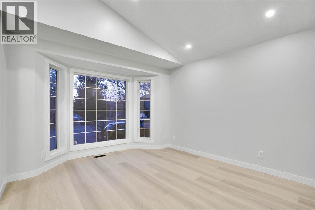 Single Family House 4 Level for Sale in  Harvest Rose Circle NE Harvest Hills Calgary 