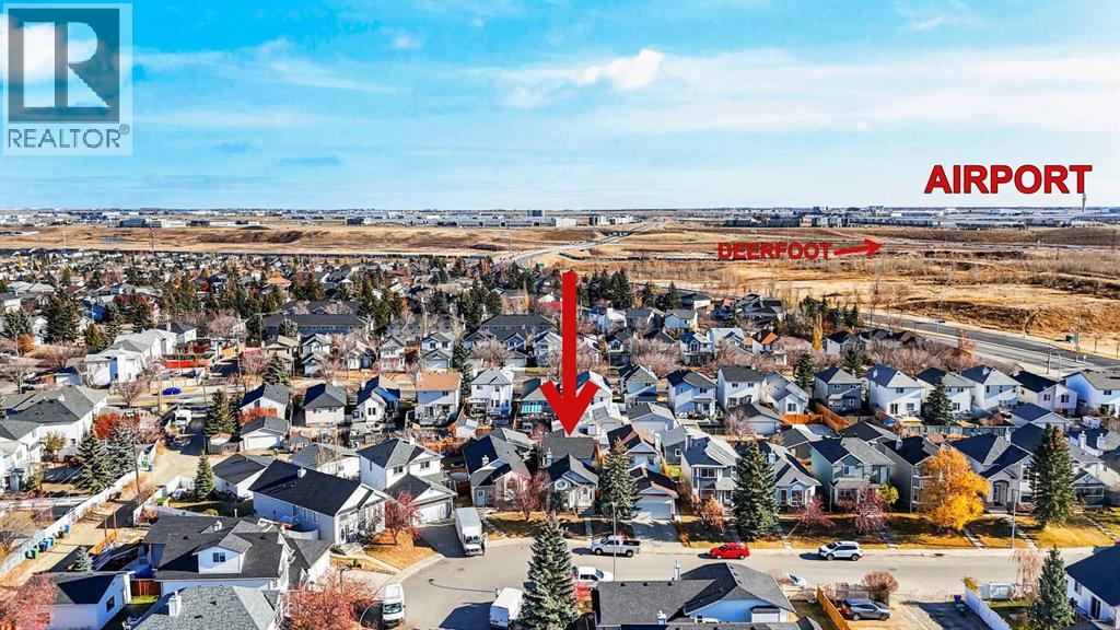 Single Family House 4 Level for Sale in  Harvest Rose Circle NE Harvest Hills Calgary 
