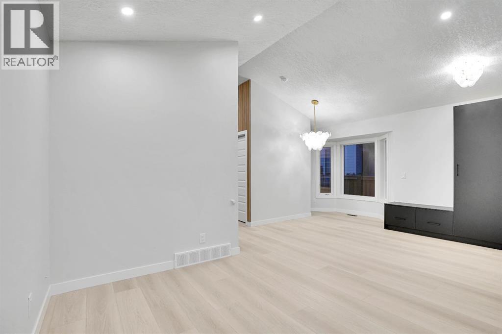 Single Family House 4 Level for Sale in  Harvest Rose Circle NE Harvest Hills Calgary 