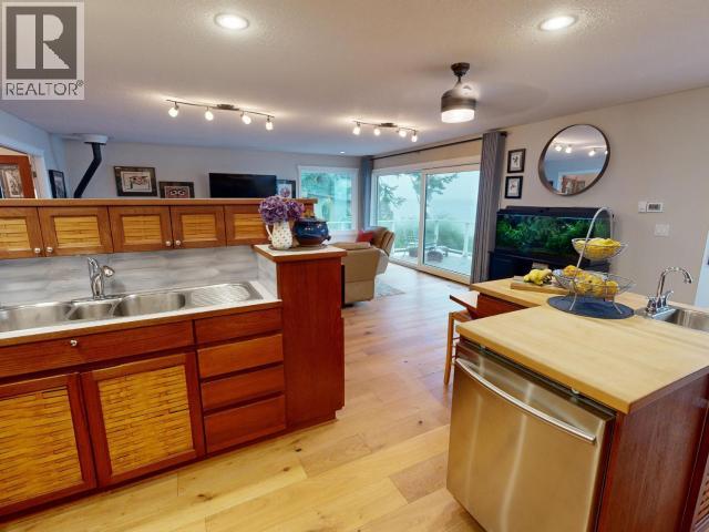 8745 PATRICIA ROAD - 25