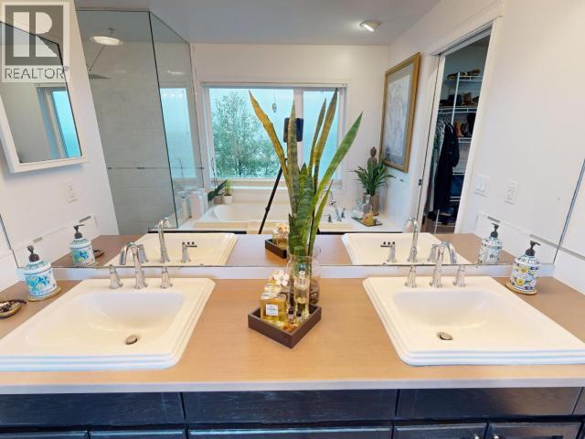 8745 PATRICIA ROAD - 43