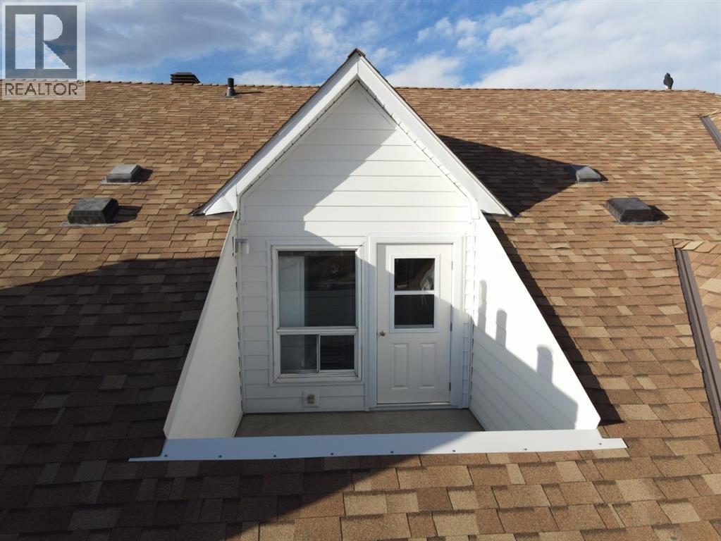 Single Family House Multi-level for Sale in   Centre Court Rosemont Okotoks 