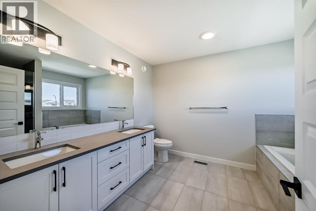 123 Saddlebred Place, Cochrane