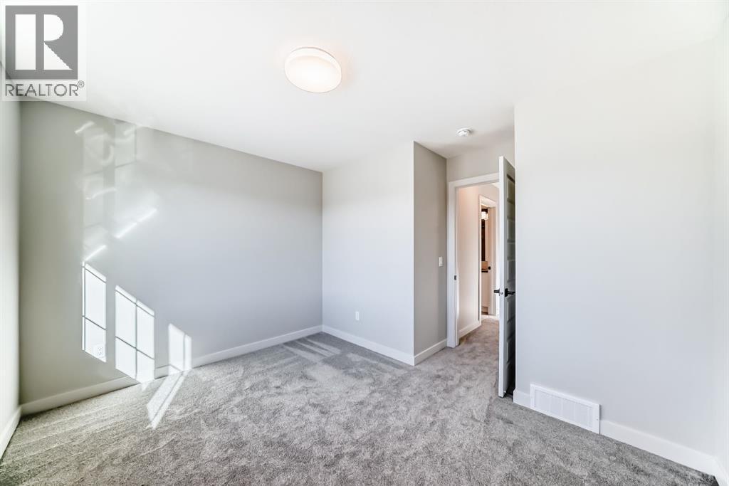 123 Saddlebred Place, Cochrane