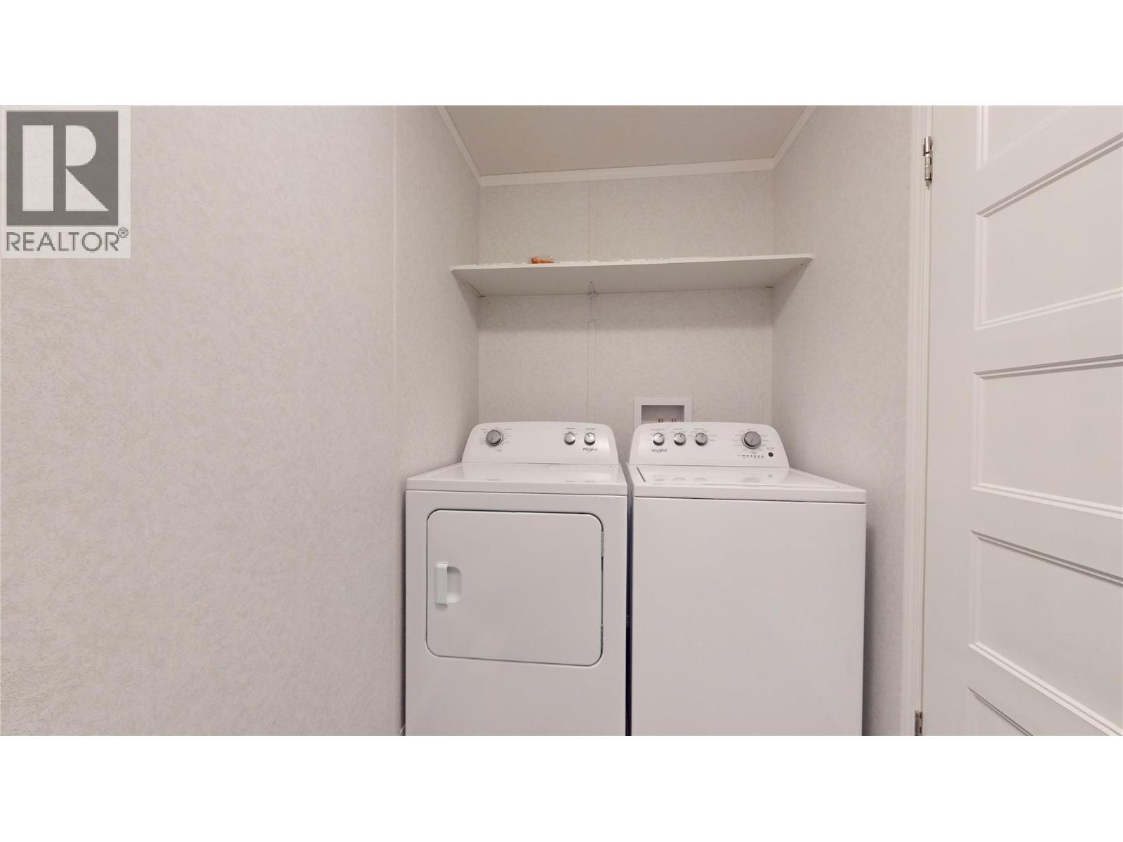 533 Steepleview Avenue NW, Cranbrook