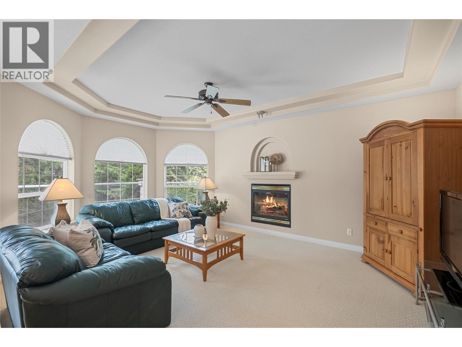  2660 Crestview Place, Blind Bay