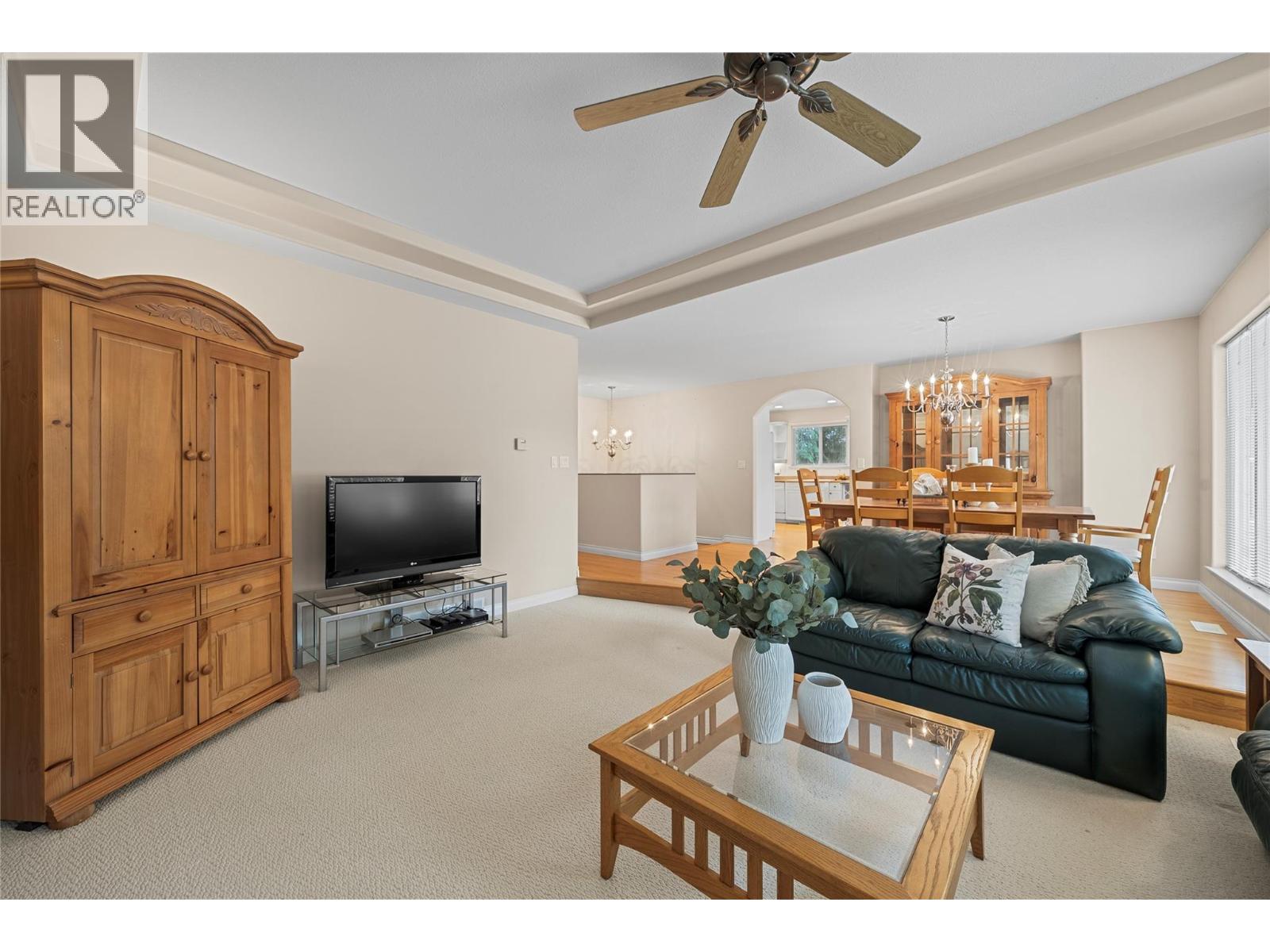  2660 Crestview Place, Blind Bay