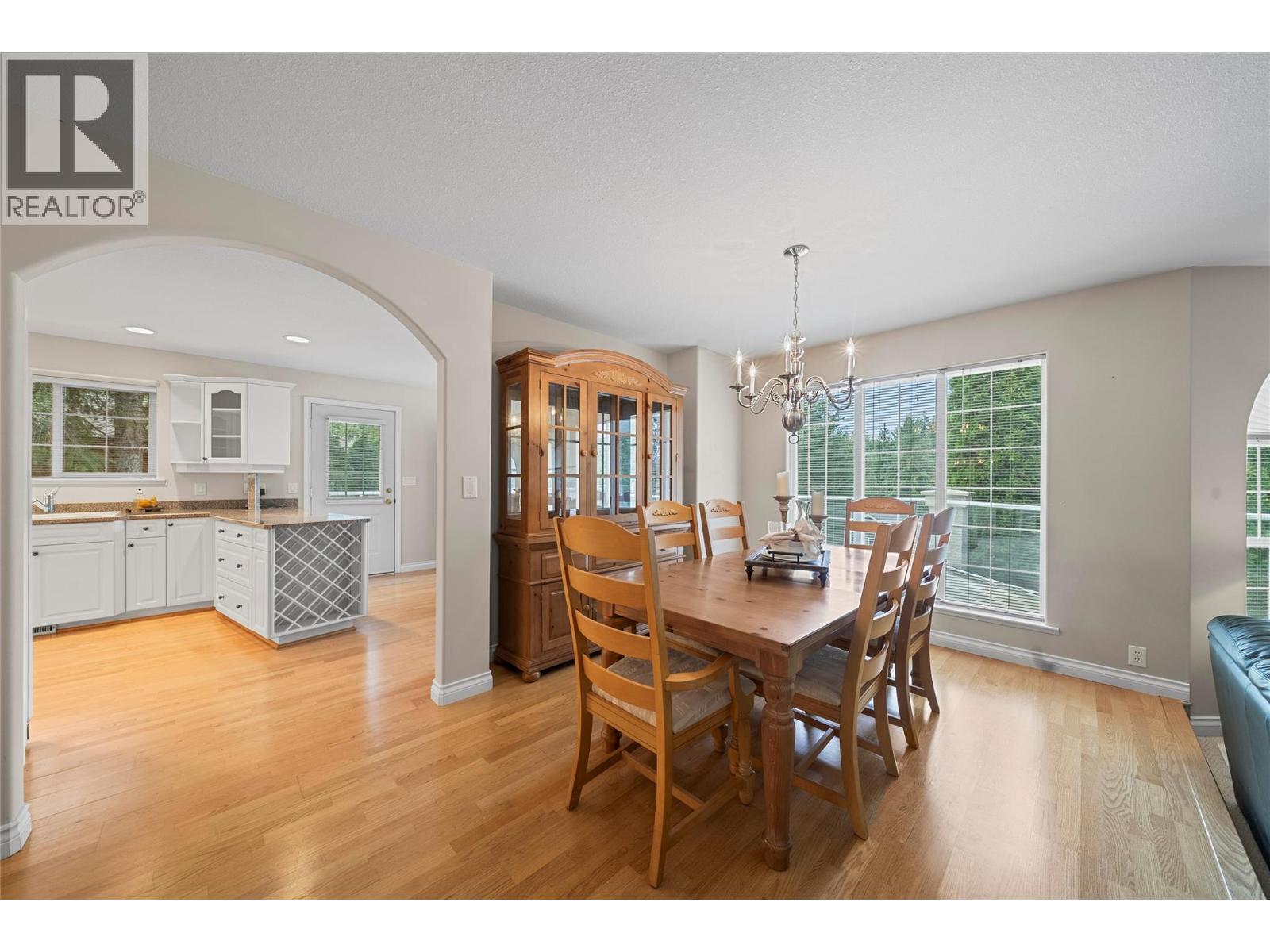  2660 Crestview Place, Blind Bay