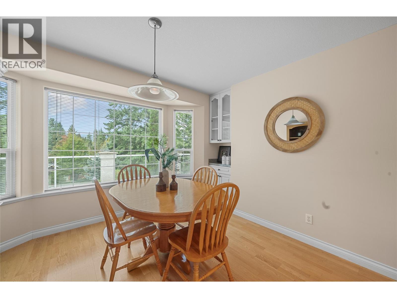  2660 Crestview Place, Blind Bay