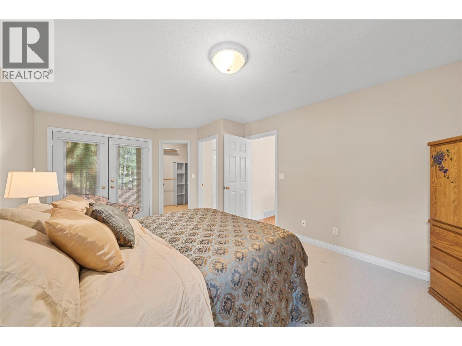  2660 Crestview Place, Blind Bay