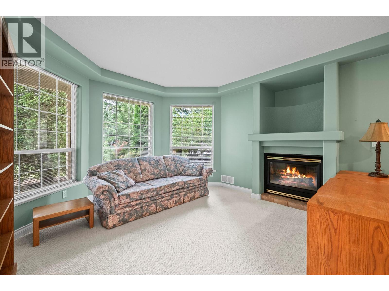  2660 Crestview Place, Blind Bay