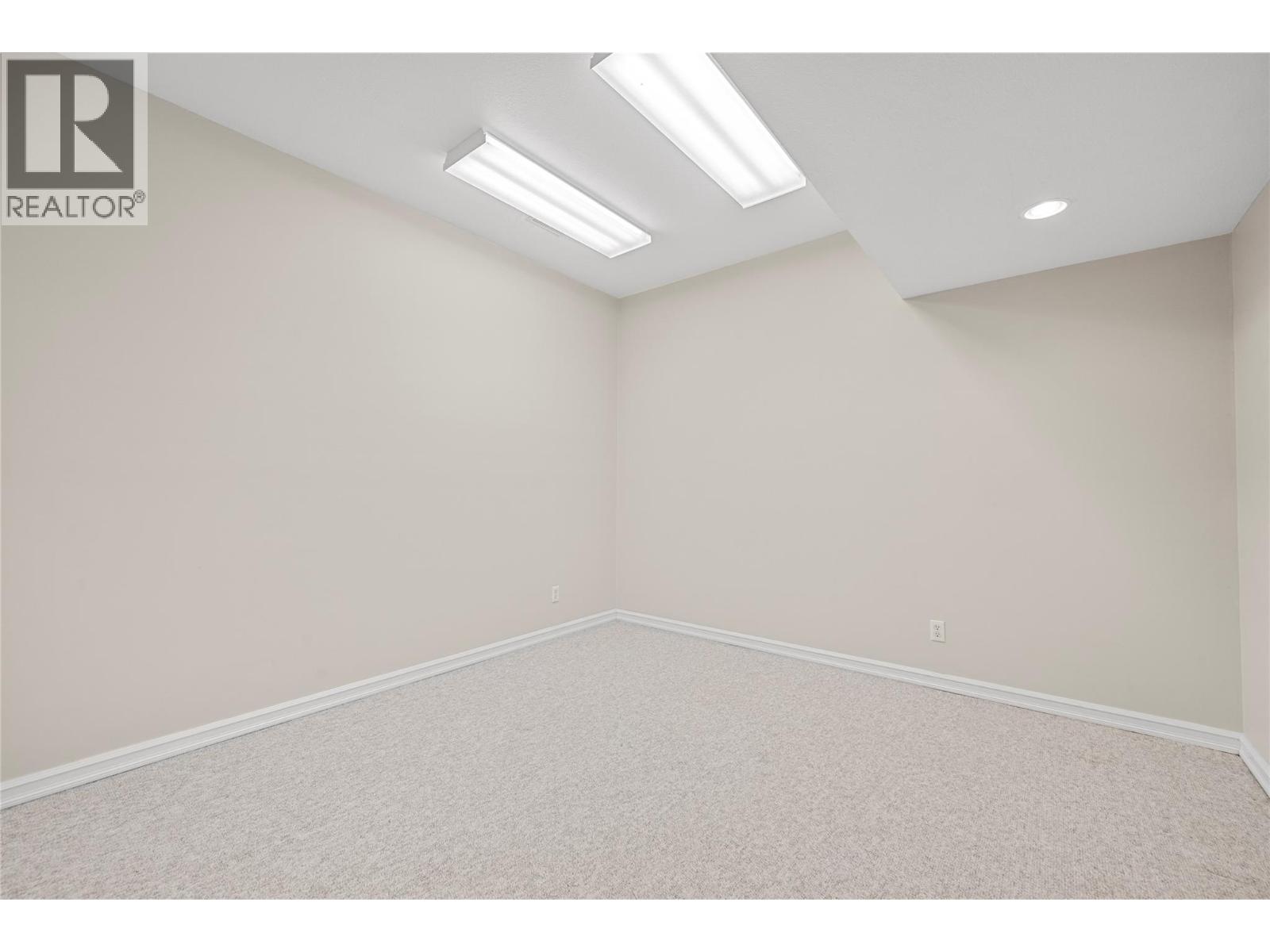  2660 Crestview Place, Blind Bay