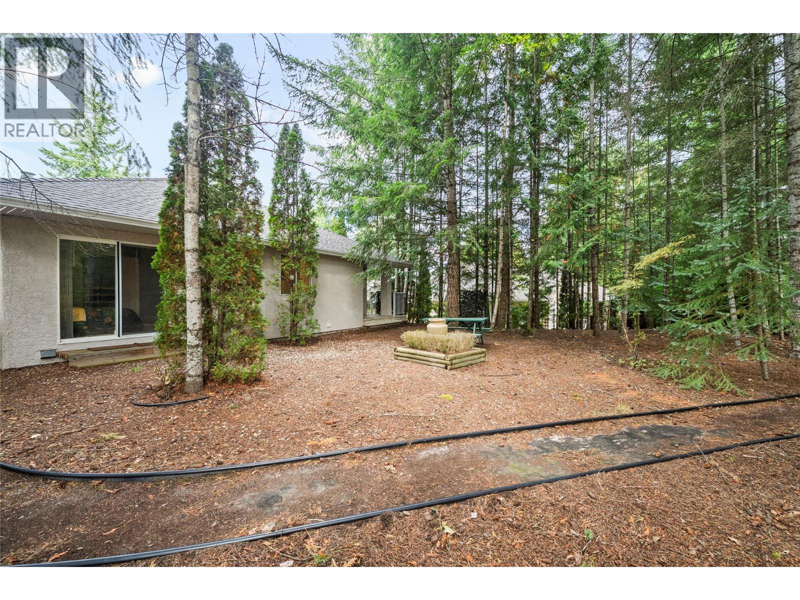  2660 Crestview Place, Blind Bay