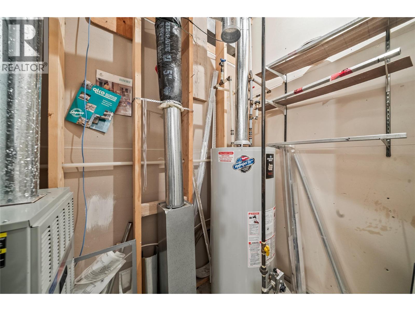  2660 Crestview Place, Blind Bay