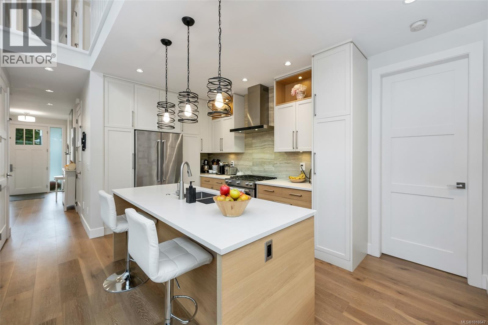  8043 Huckleberry Court, Central Saanich