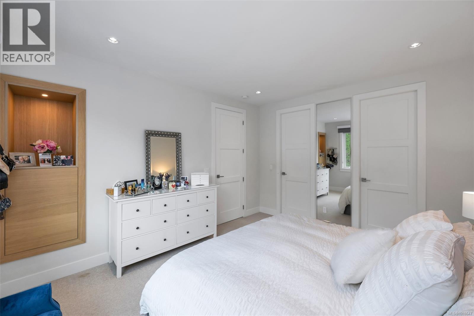  8043 Huckleberry Court, Central Saanich